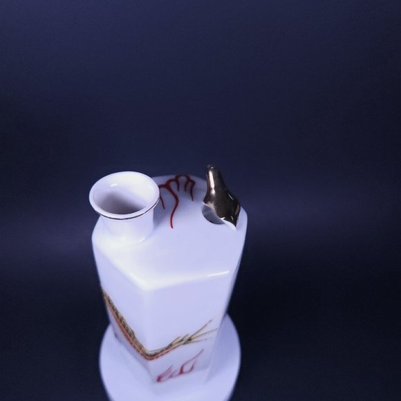 Vintage Japanese Whistling Sake Jug Decanter Dragon Design with Gold Bird - Picture 7 of 9